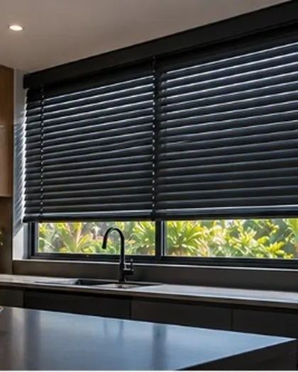 Charcoal Venetian blinds in a kitchen